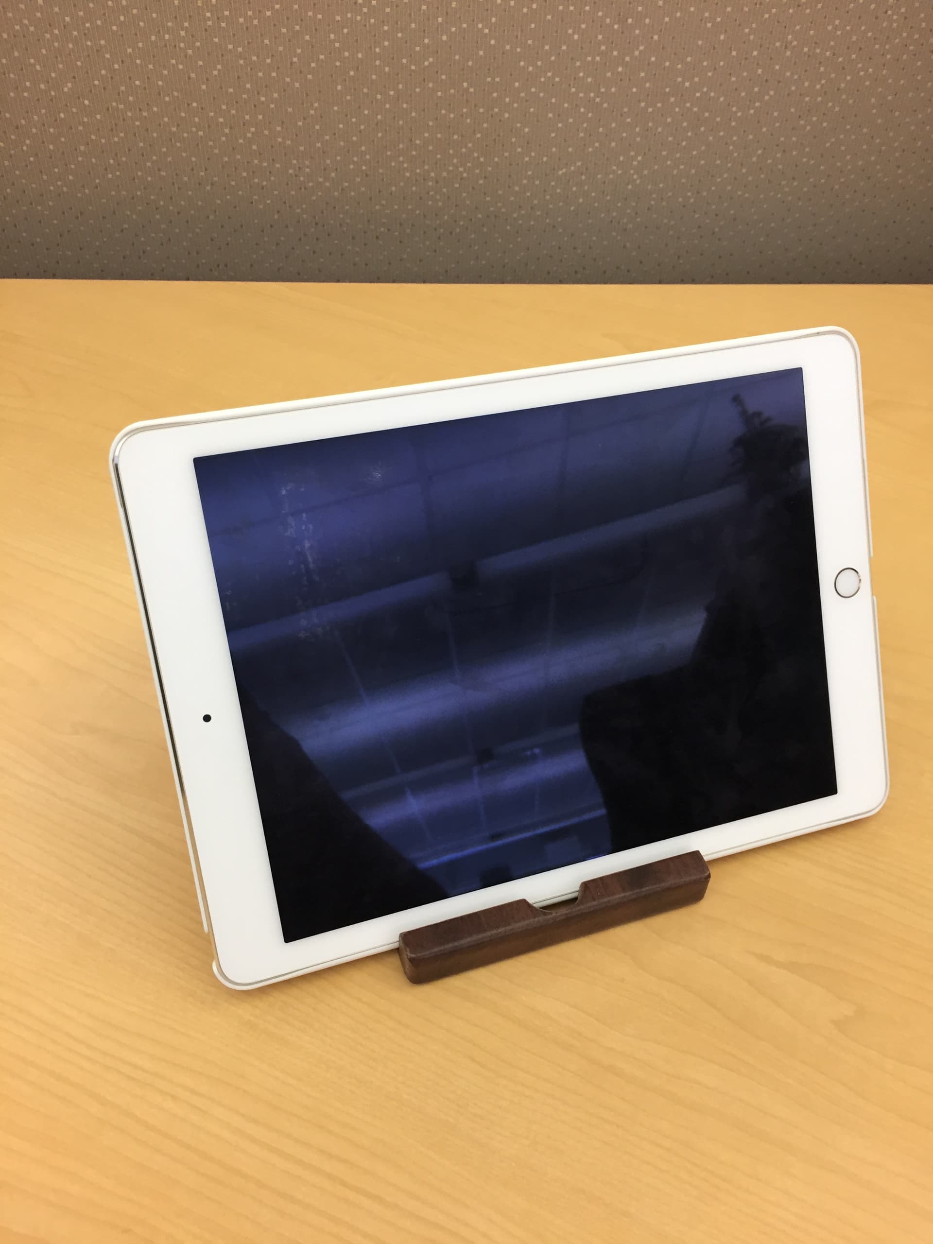 Wooden Tablet Stand